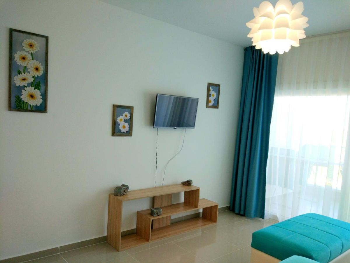 Blue Apartment In 5* Ceasar Resort Trikomo Kültér fotó