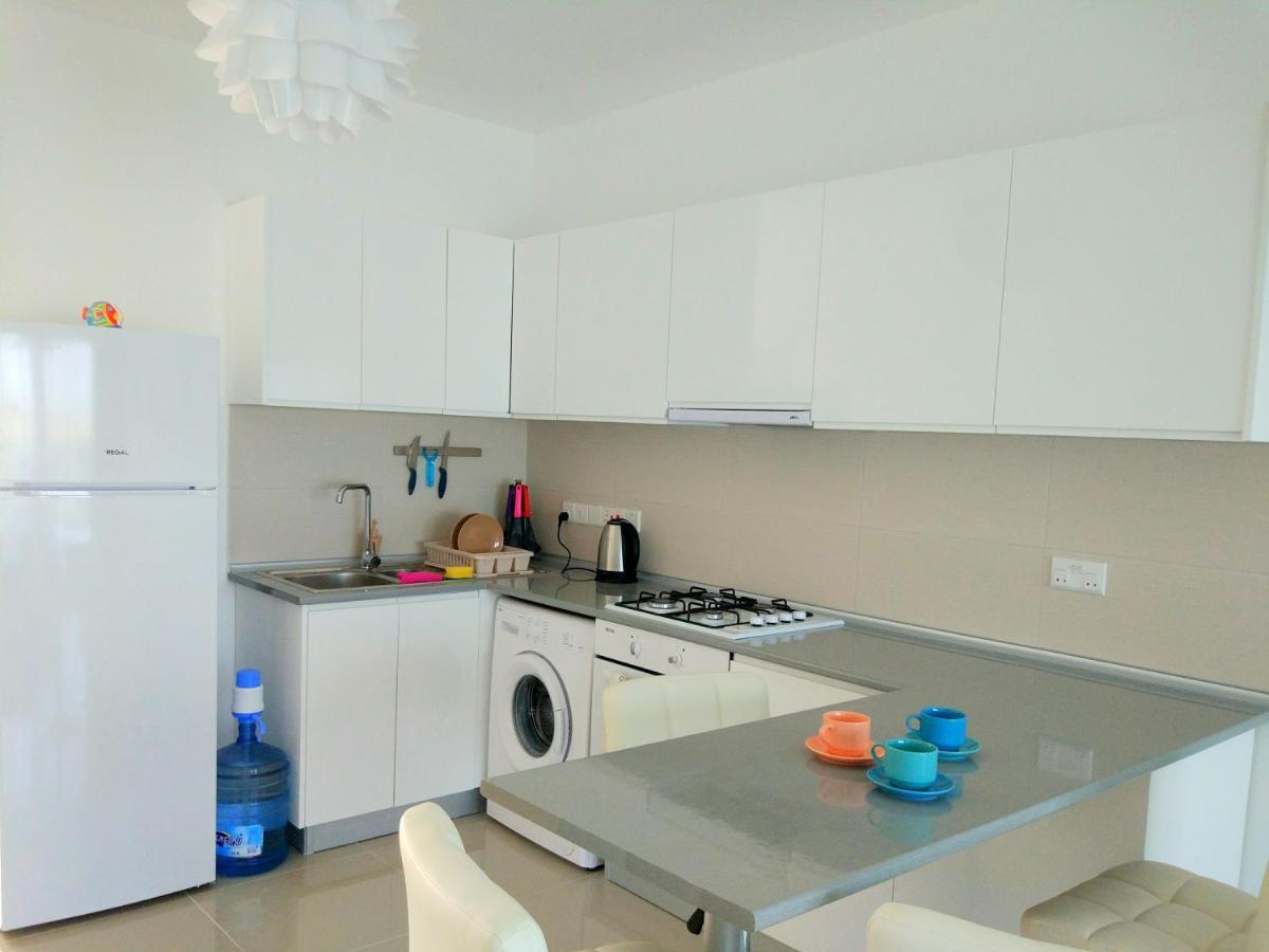 Blue Apartment In 5* Ceasar Resort Trikomo Kültér fotó